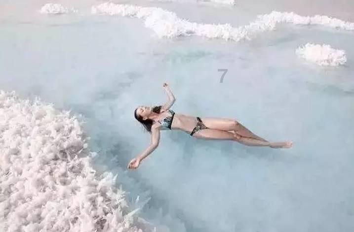 踏雪巡线 守护电网